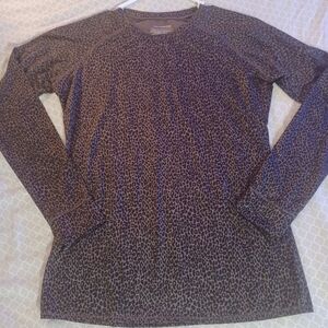 Warm Essentials By Cuddl Duds Women's Black Animal Print Base Layer Top Size M